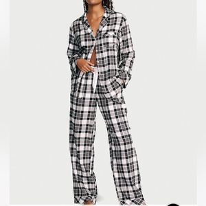 NEW VICTORIA'S SECRET Flannel Long Pajama Set